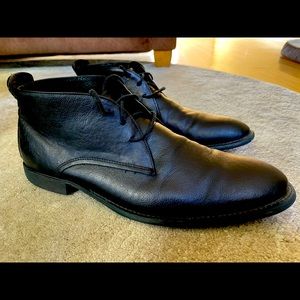 Kenneth Cole Reaction Applause